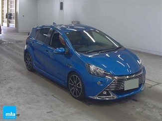 2015 Toyota AQUA - Thumbnail