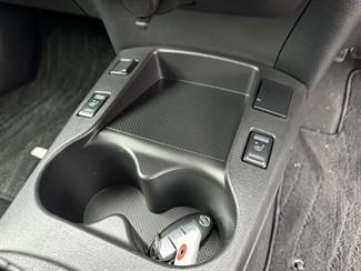 2016 Nissan Leaf - Thumbnail