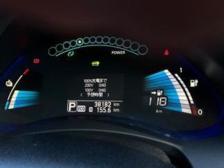2016 Nissan Leaf - Thumbnail