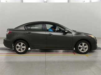 2013 Mazda Axela - Thumbnail