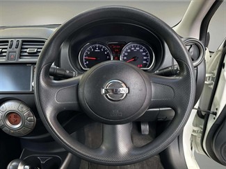 2013 Nissan Tiida - Thumbnail