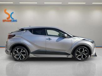 2018 Toyota C-HR - Thumbnail
