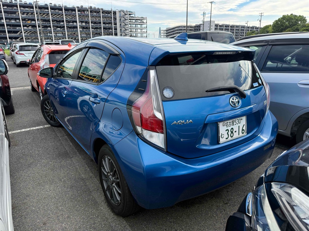 2016 Toyota AQUA