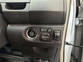 2006 Toyota Vitz - Thumbnail