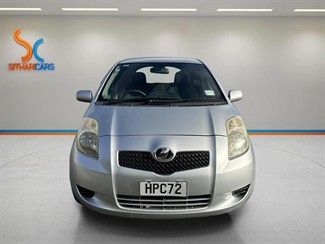 2006 Toyota Vitz - Thumbnail