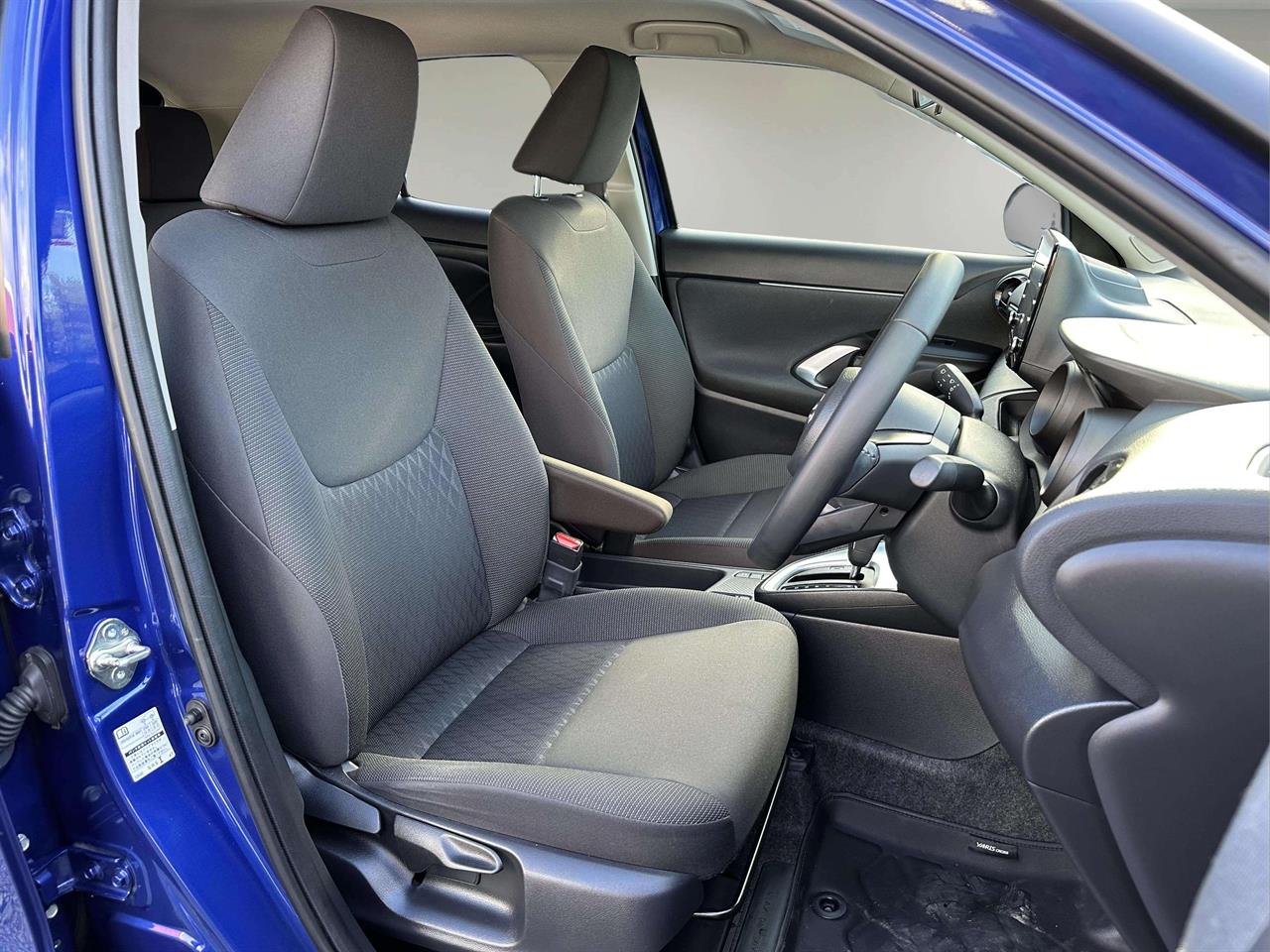 2021 Toyota YARIS CROSS