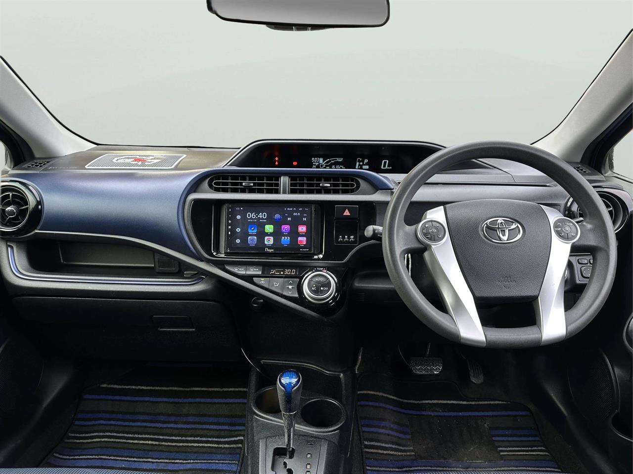 2016 Toyota AQUA