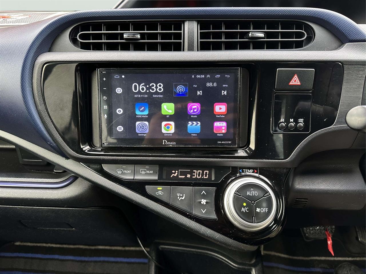 2016 Toyota AQUA