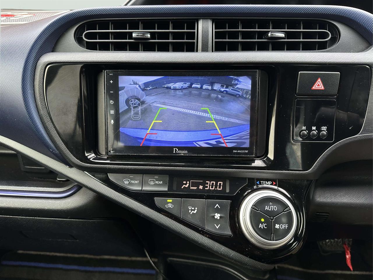 2016 Toyota AQUA