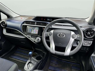 2016 Toyota AQUA - Thumbnail