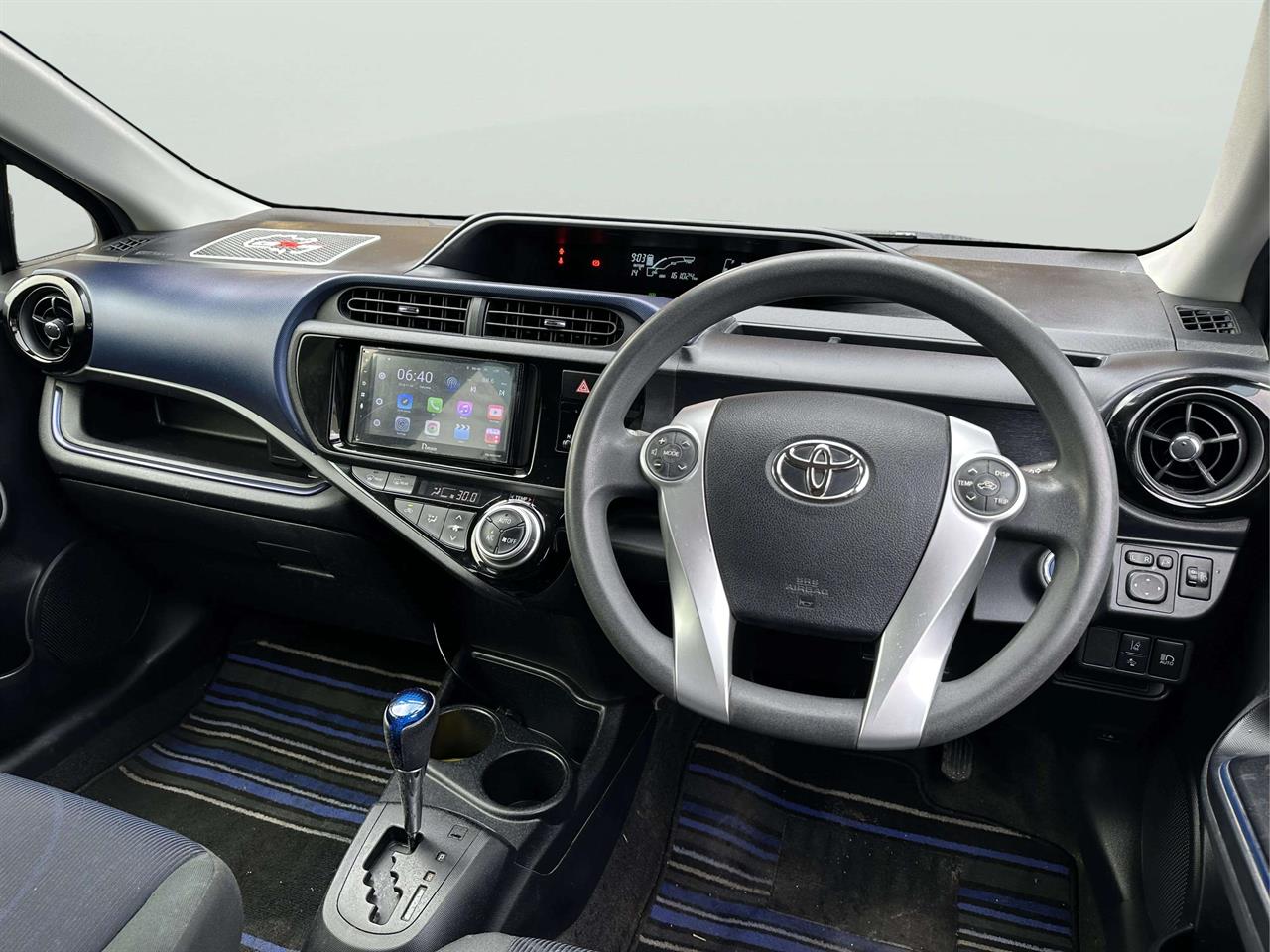 2016 Toyota AQUA