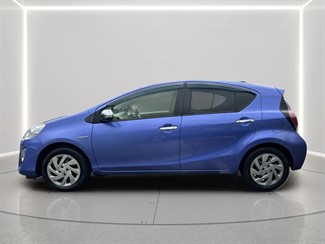 2016 Toyota AQUA - Thumbnail