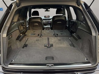 2017 Audi Q7 - Thumbnail
