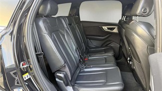 2017 Audi Q7 - Thumbnail
