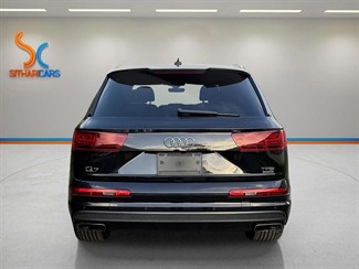 2017 Audi Q7 - Thumbnail
