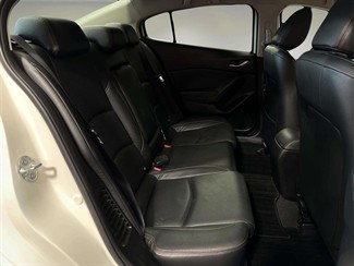 2014 Mazda Axela - Thumbnail