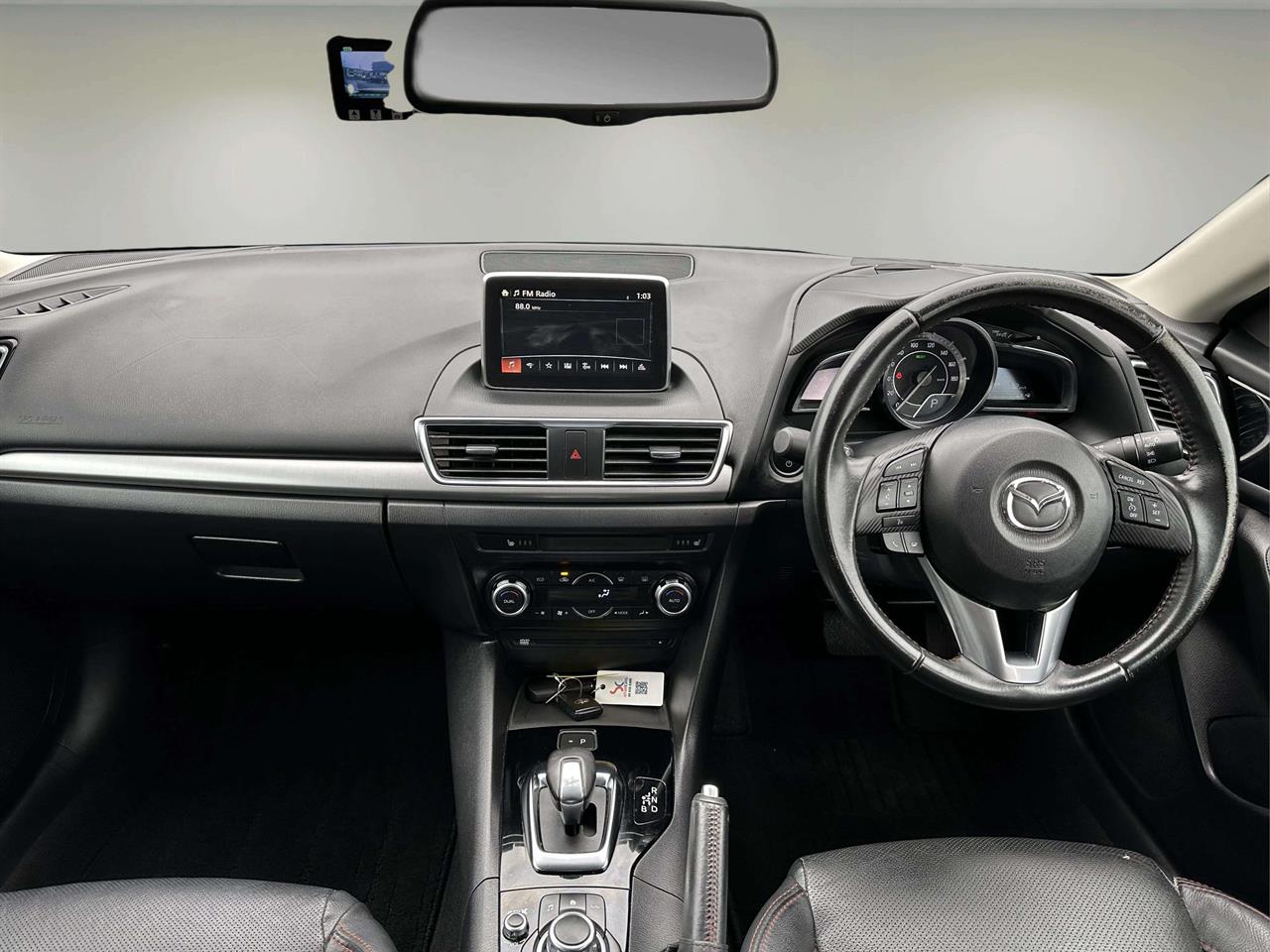 2014 Mazda Axela