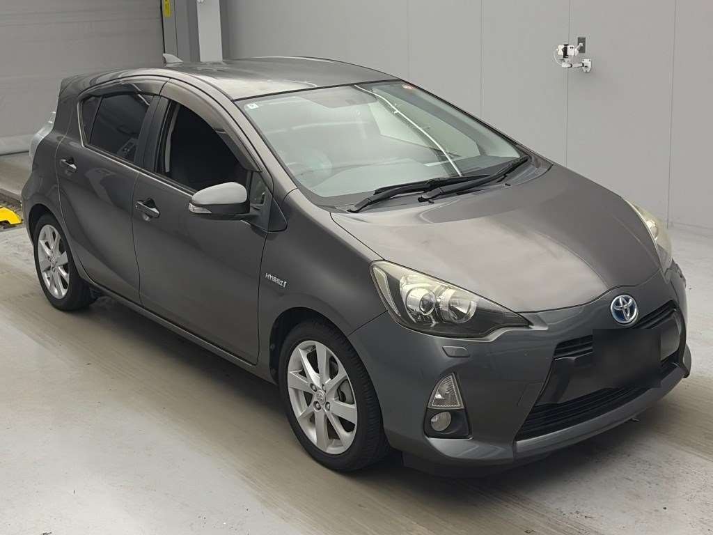 2014 Toyota AQUA
