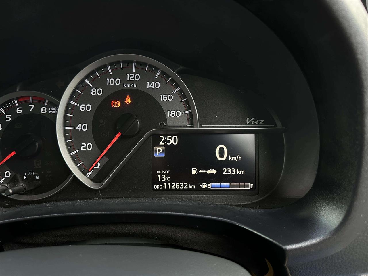 2015 Toyota Vitz