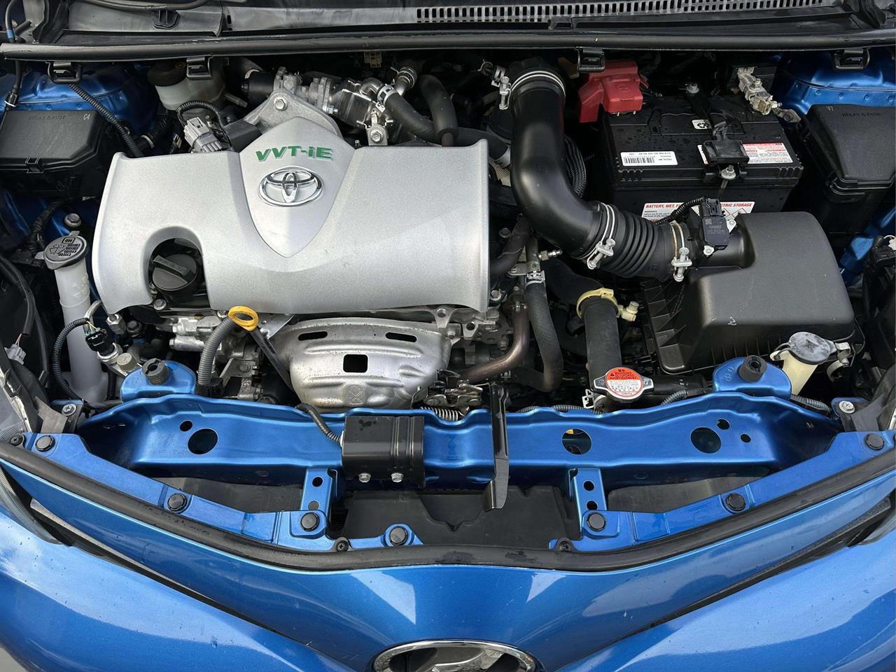 2015 Toyota Vitz