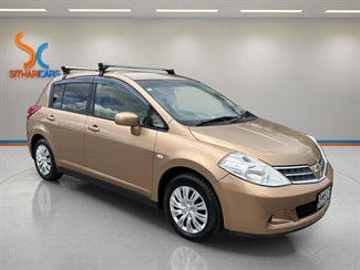 2009 Nissan Tiida - Thumbnail