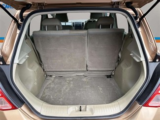 2009 Nissan Tiida - Thumbnail