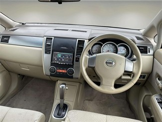 2009 Nissan Tiida - Thumbnail