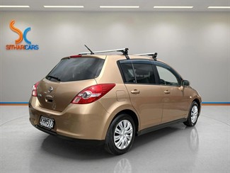 2009 Nissan Tiida - Thumbnail