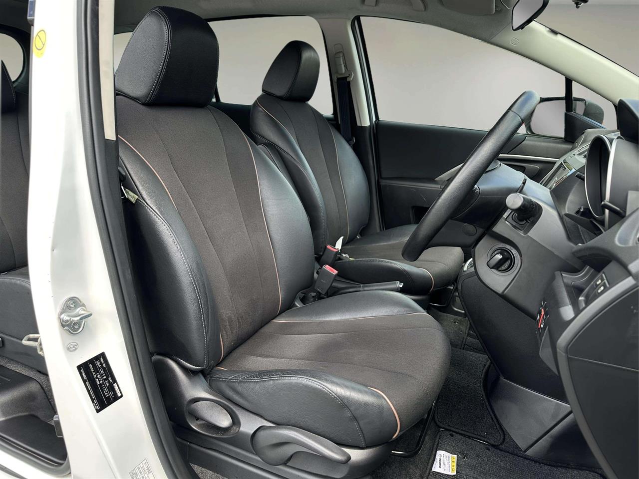 2014 Mazda Premacy