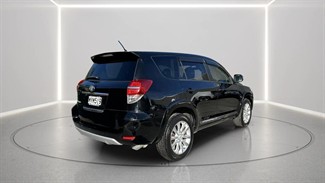 2011 Toyota VANGUARD - Thumbnail