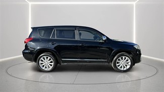 2011 Toyota VANGUARD - Thumbnail
