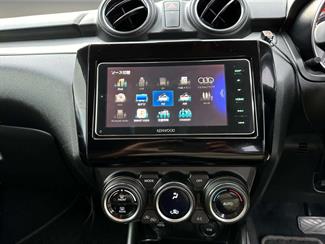 2019 Suzuki SWIFT - Thumbnail