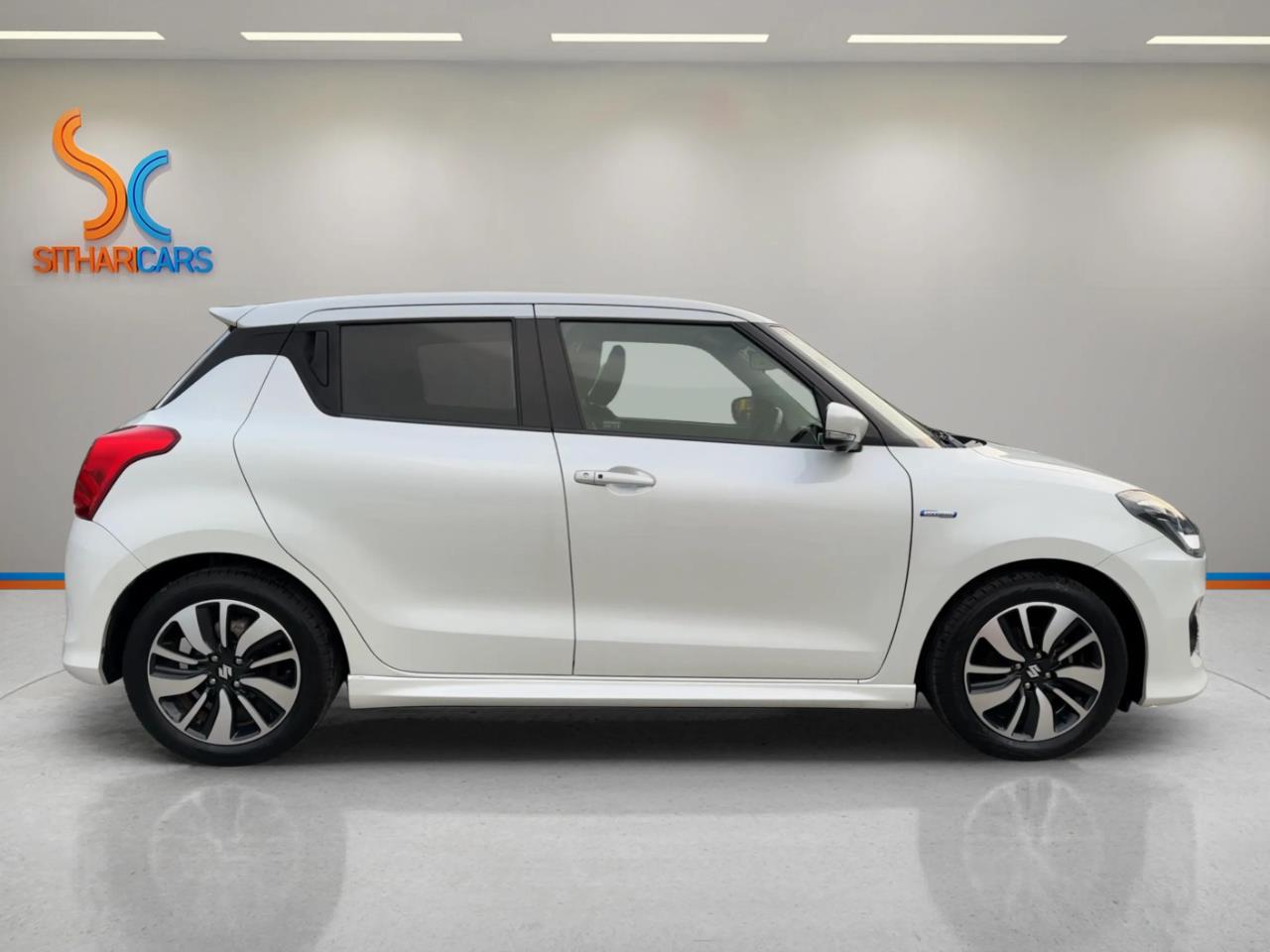 2019 Suzuki SWIFT