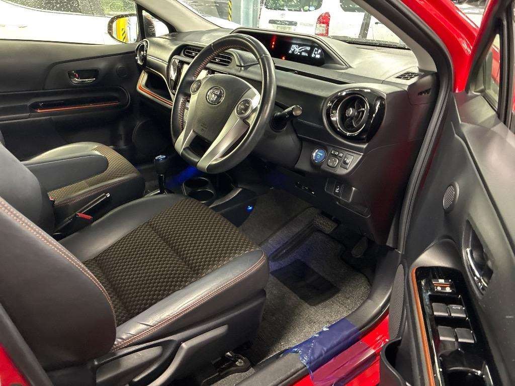 2015 Toyota AQUA