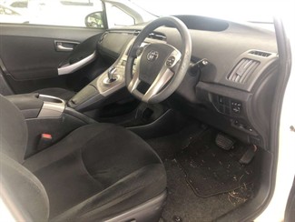 2015 Toyota Prius - Thumbnail
