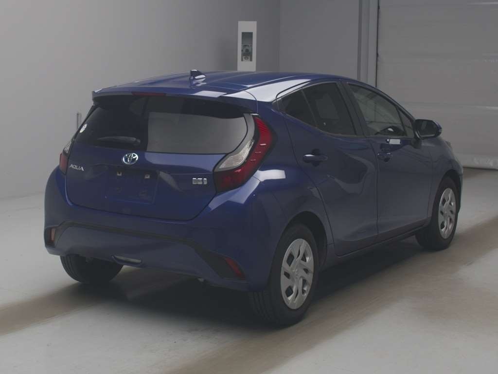 2022 Toyota AQUA