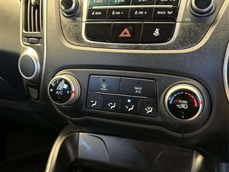 2011 Hyundai iX35 - Thumbnail