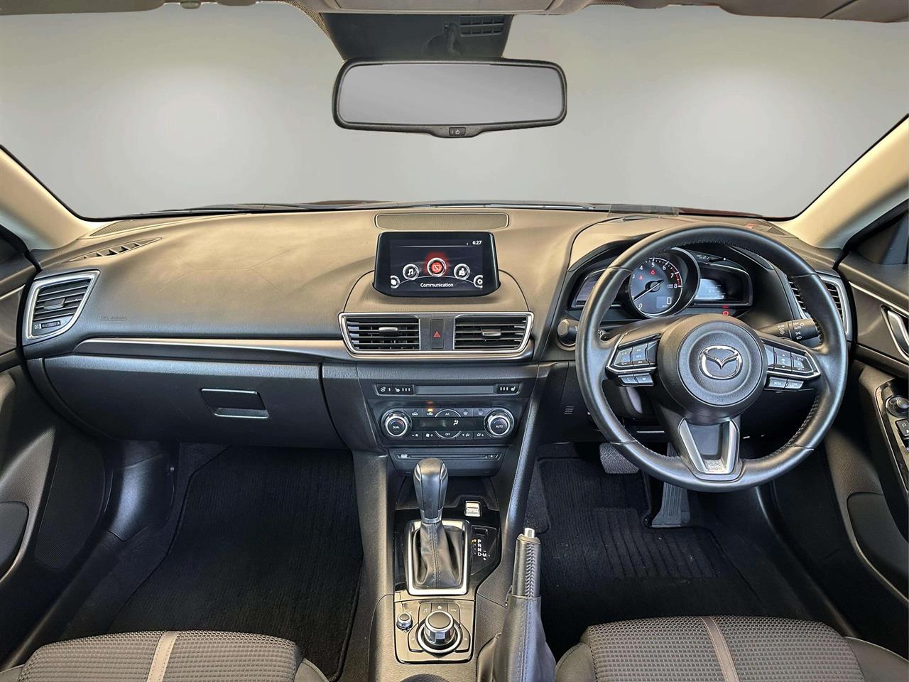 2016 Mazda Axela