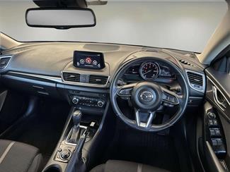 2016 Mazda Axela - Thumbnail