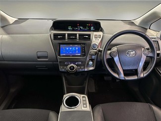 2014 Toyota Prius - Thumbnail