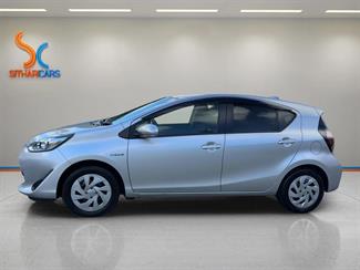 2020 Toyota AQUA - Thumbnail