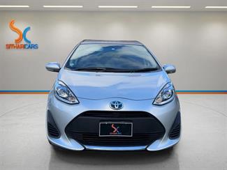 2020 Toyota AQUA - Thumbnail