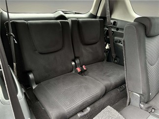 2009 Toyota VANGUARD - Thumbnail