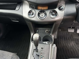 2009 Toyota VANGUARD - Thumbnail