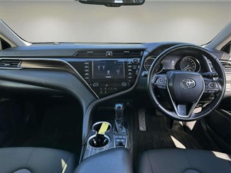 2018 Toyota Camry - Thumbnail