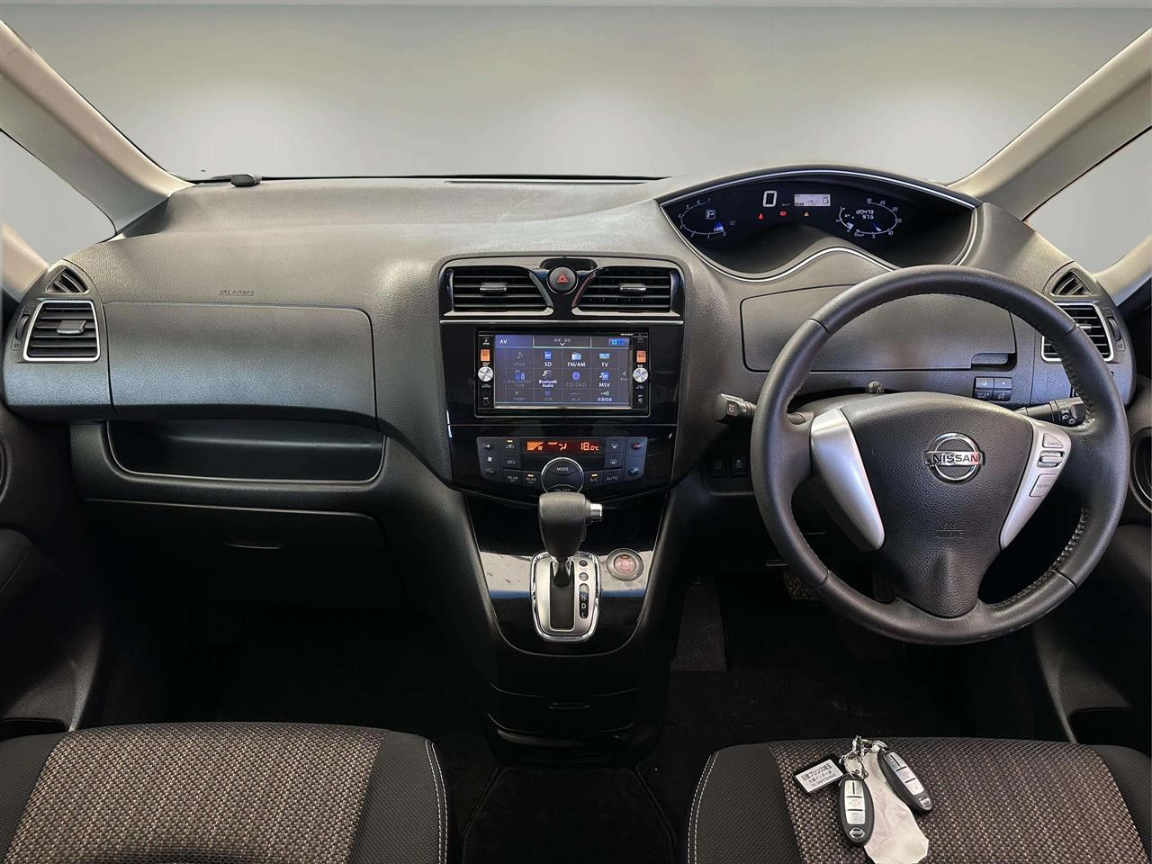 2015 Nissan Serena