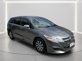 2010 Honda Stream - Thumbnail