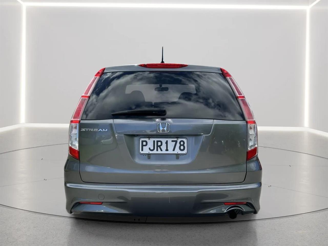 2010 Honda Stream