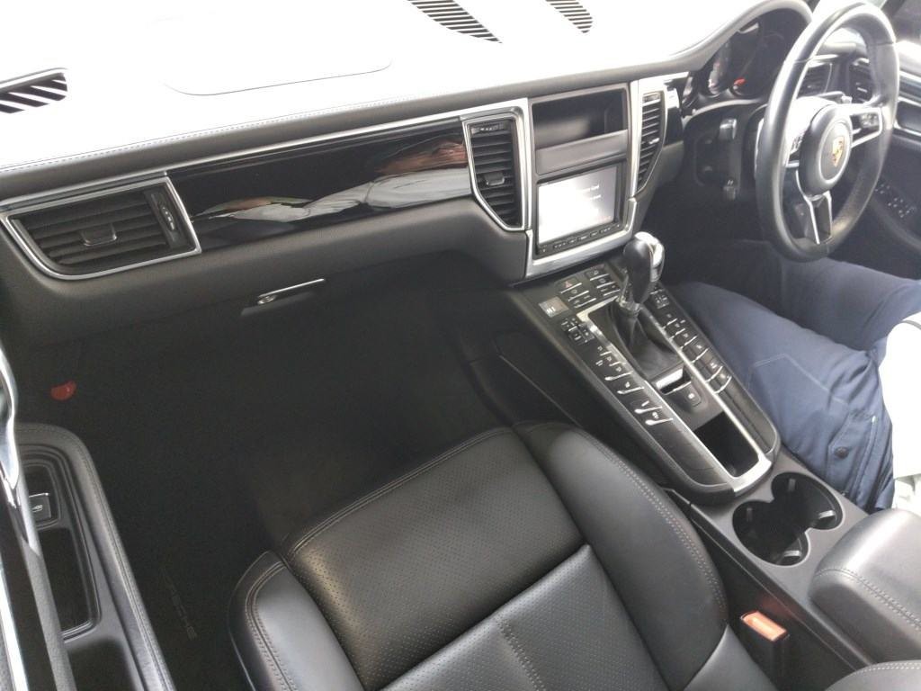 2015 Porsche Macan