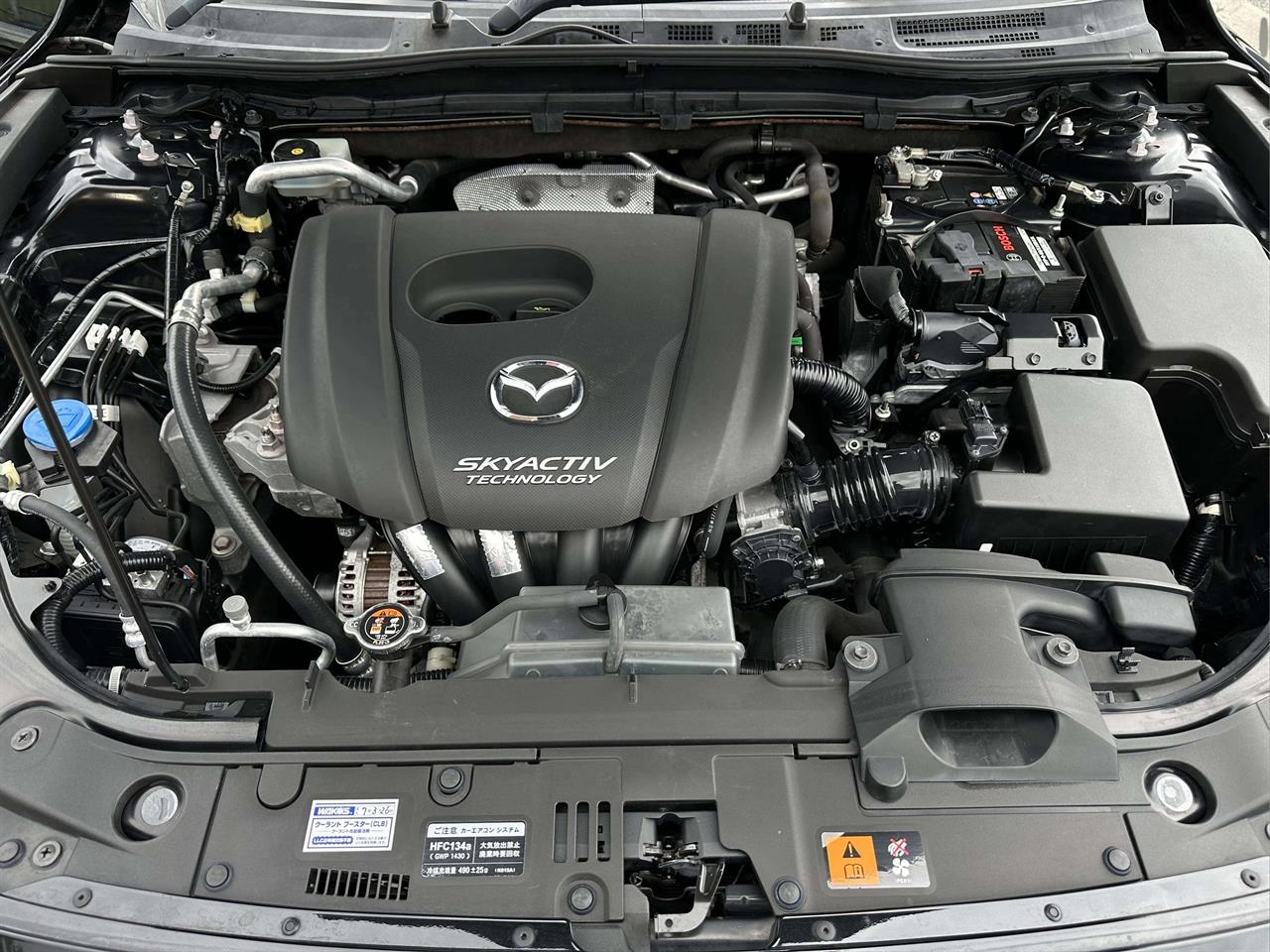 2018 Mazda Axela